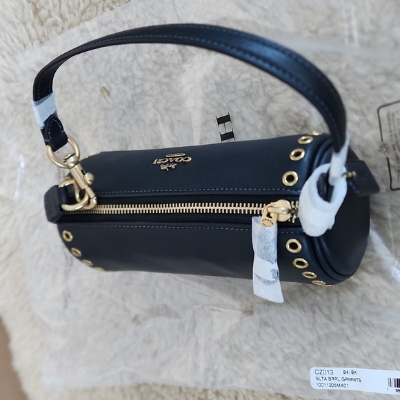 NWT IOP Coach Black Leather Nolita Barrell Bag With Grommets 🖤🎁🌙 - Picture 8 of 16